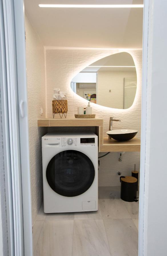 Melma Properties - Aria-Piraeus Central Penthouse Ngoại thất bức ảnh