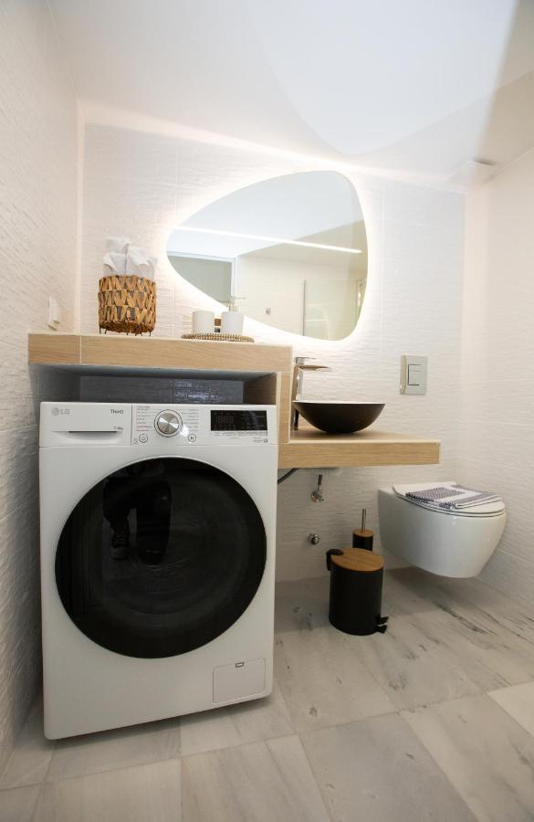 Melma Properties - Aria-Piraeus Central Penthouse Ngoại thất bức ảnh